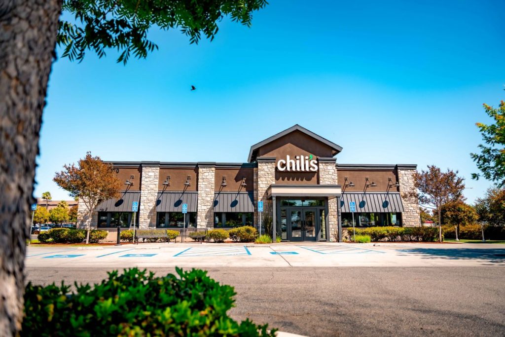 Chili's at Cal Oaks Plaza