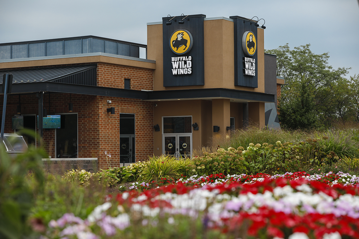 Buffalo Wild Wings at Stratford Crossing, Bloomingdale, IL
