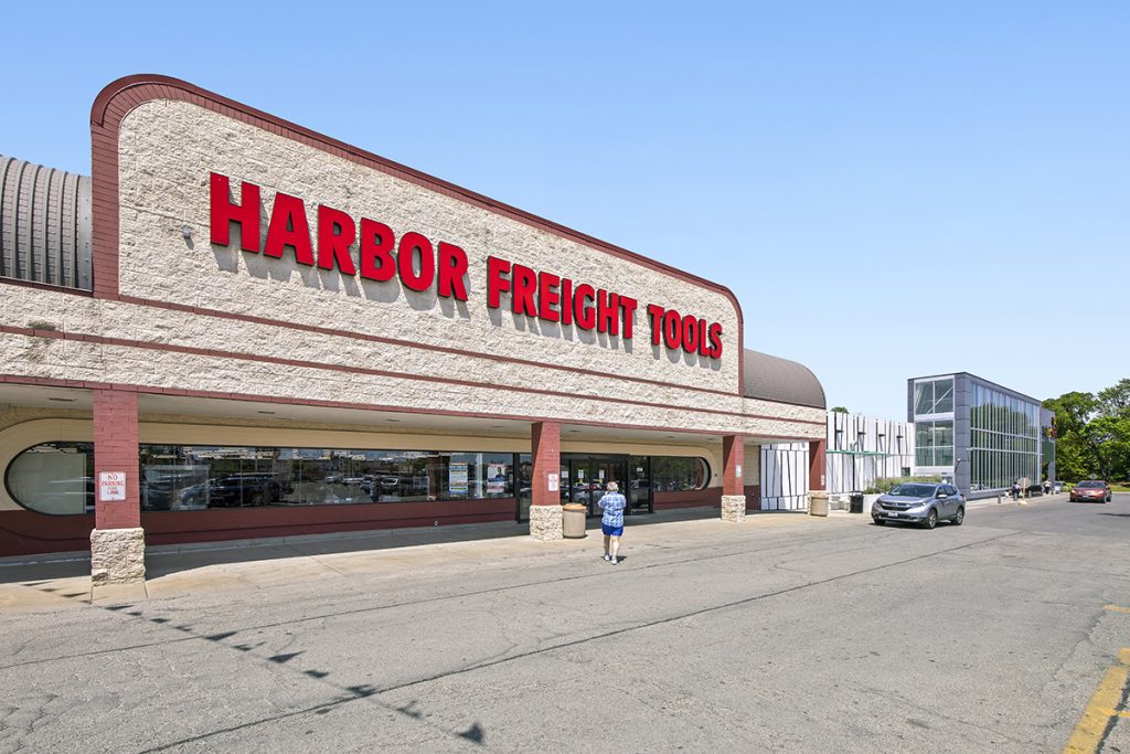 Harbor Freight at Bricktown Square, Chicago, IL